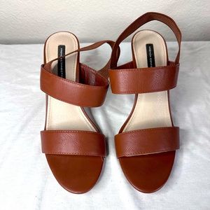 French Connection Heel Strappy Sandal - size:8